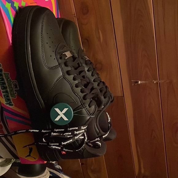 Nike AF1xSupreme brand new without box. - Picture 1 of 6